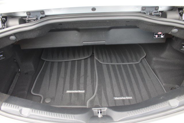 Used 2018 Mercedes-Benz E 400 4MATIC Cabriolet image 40