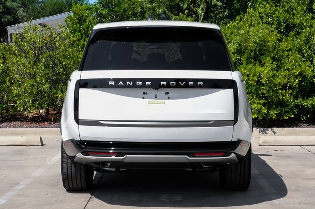 New 2027 Land Rover Range Rover Long Wheelbase SE AWD/4WD image 12