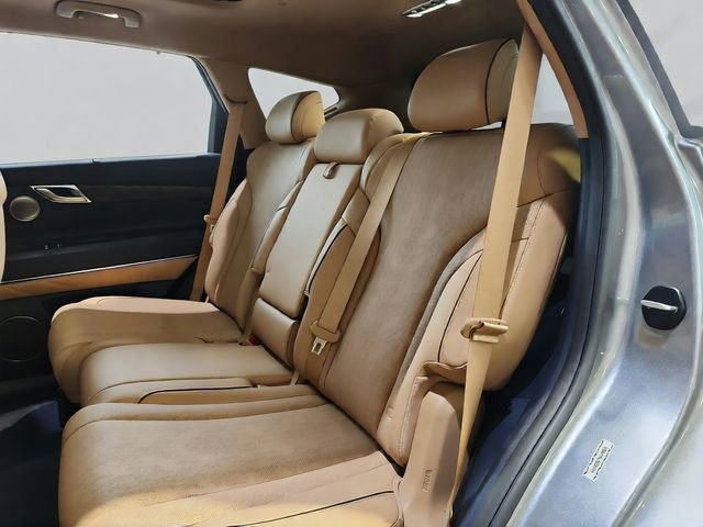 Used 2022 Genesis GV80 2.5T w/ Prestige Package 04 AWD/4WD image 22