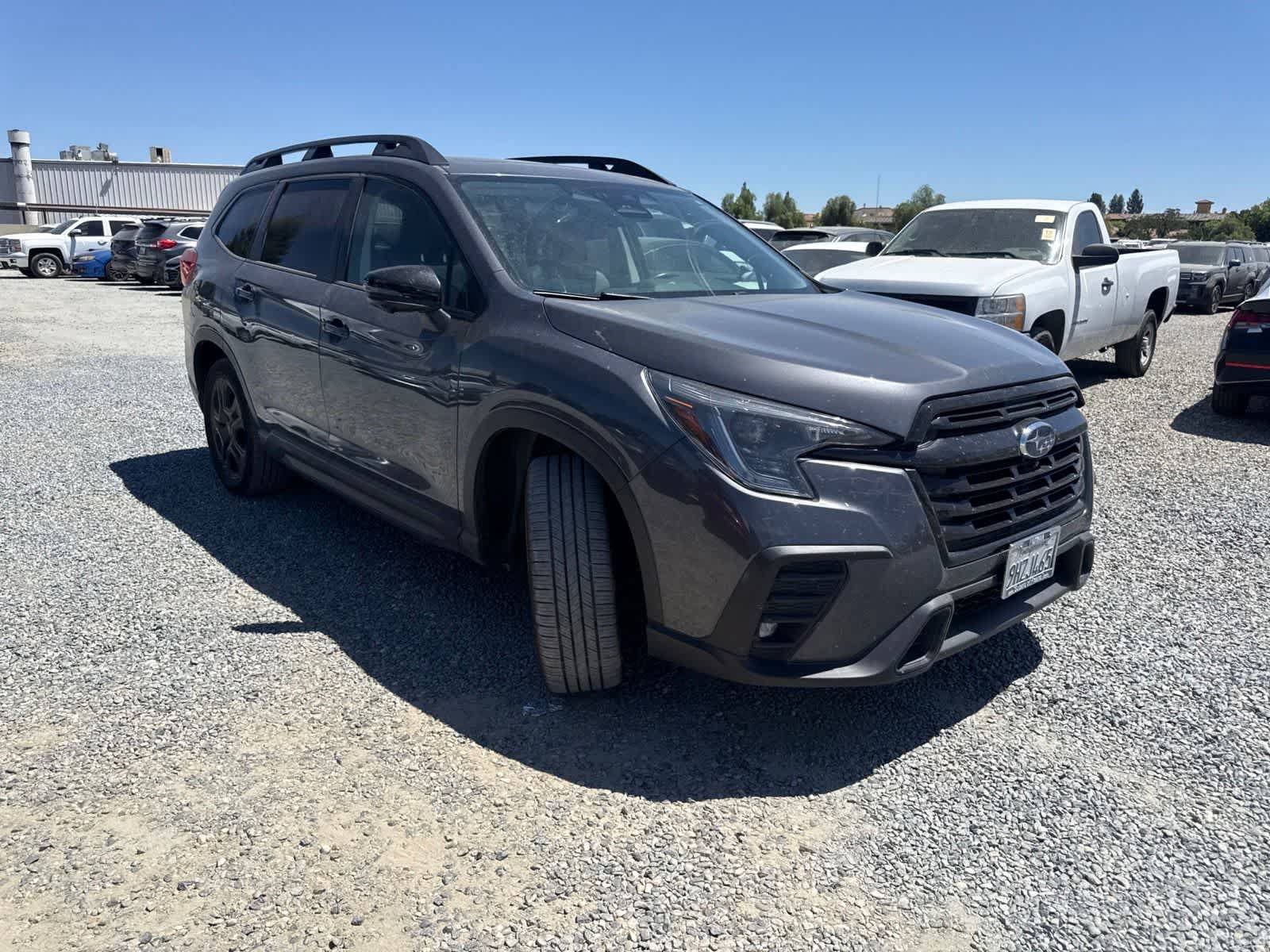 Used 2023 Subaru Ascent Onyx Edition Limited AWD/4WD image 2