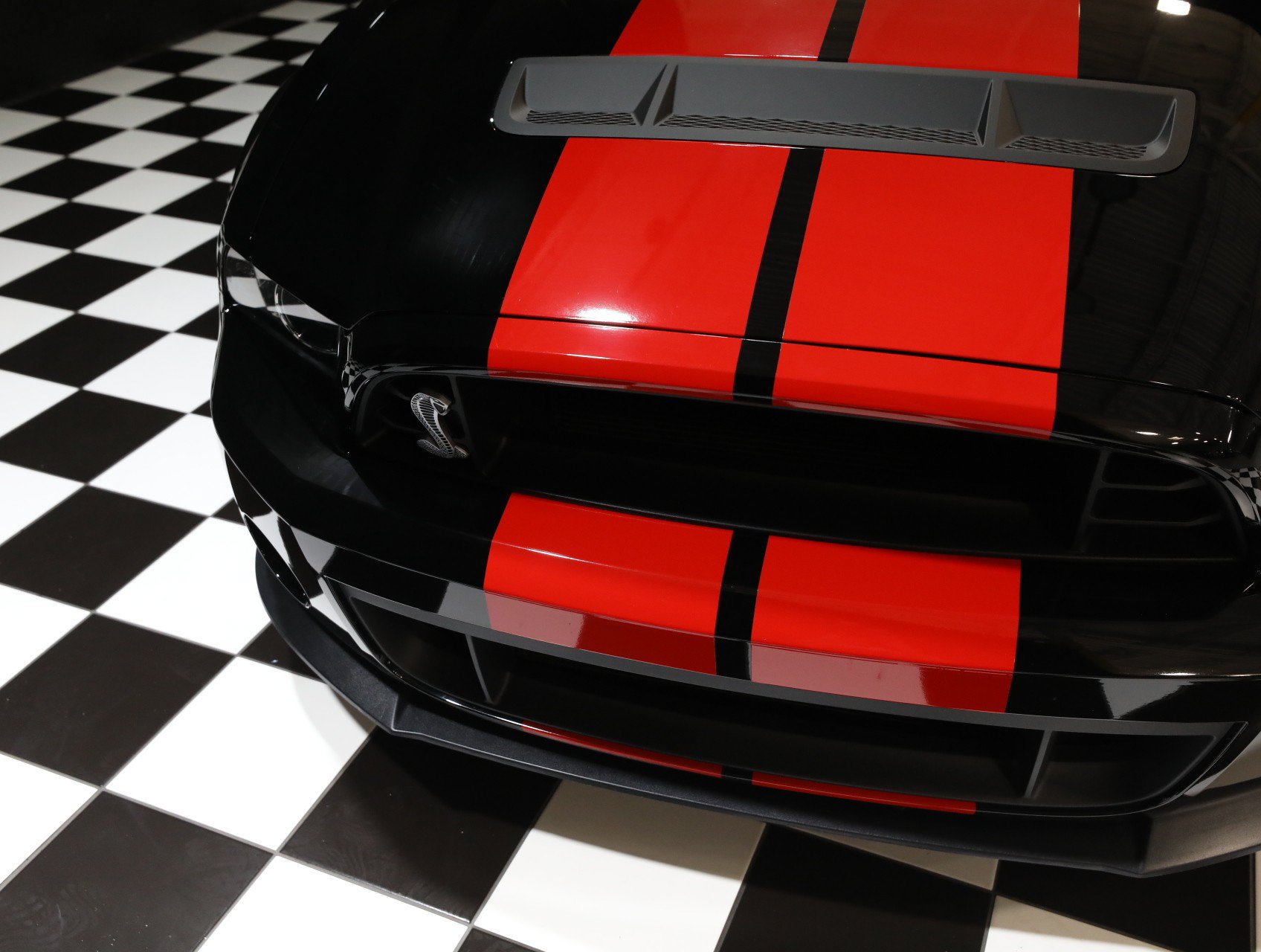 Used 2013 Ford Mustang Shelby GT500 RWD image 12