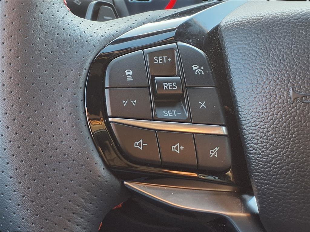 Used 2025 Ford Explorer ST image 14