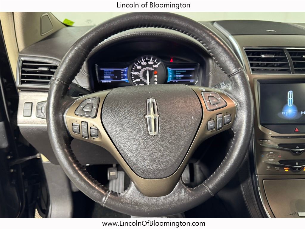Used 2013 Lincoln MKX AWD image 29