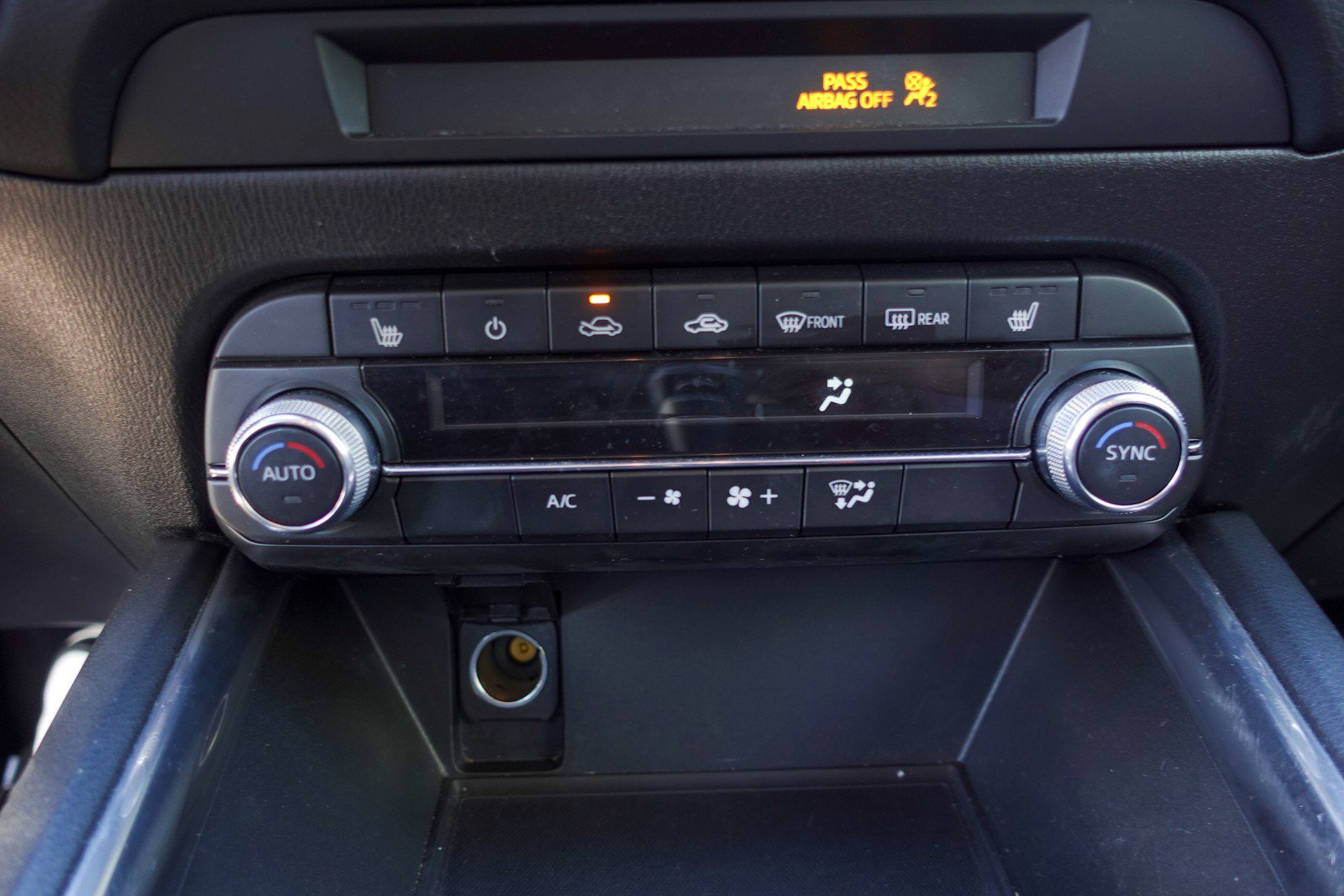 Used 2023 MAZDA CX-5 Carbon Edition image 21