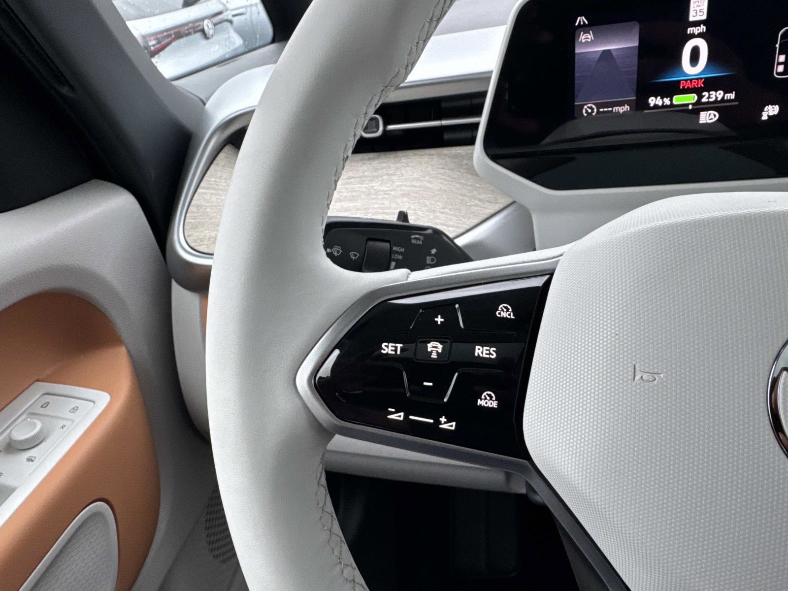 New 2025 Volkswagen ID. Buzz Pro S Plus image 15