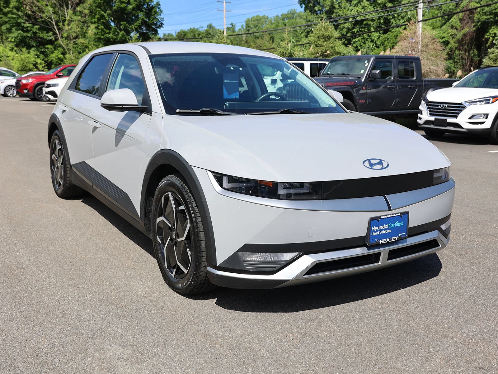 Certified 2024 Hyundai Ioniq 5 SE AWD/4WD image 1
