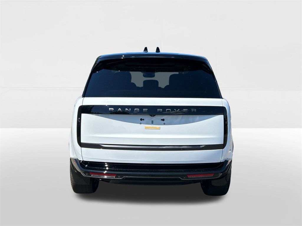 New 2025 Land Rover Range Rover SE image 5