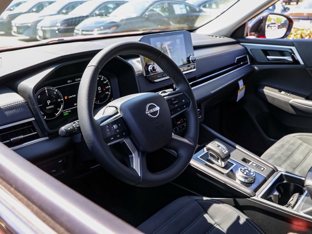 New 2026 Nissan Rogue SL AWD/4WD image 14