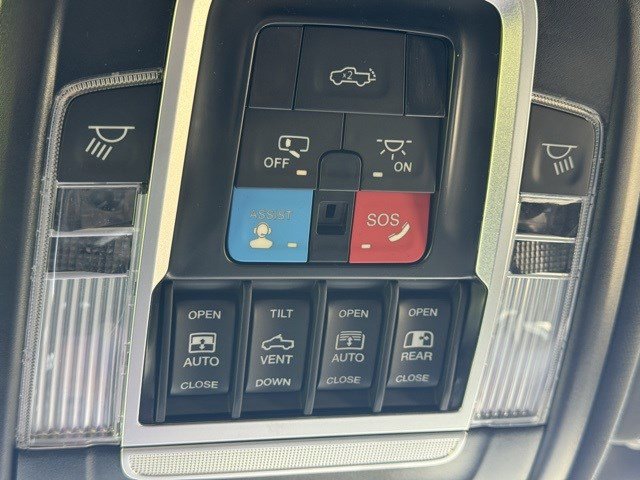 New 2026 RAM 1500 Laramie w/ Sport Appearance Package image 28