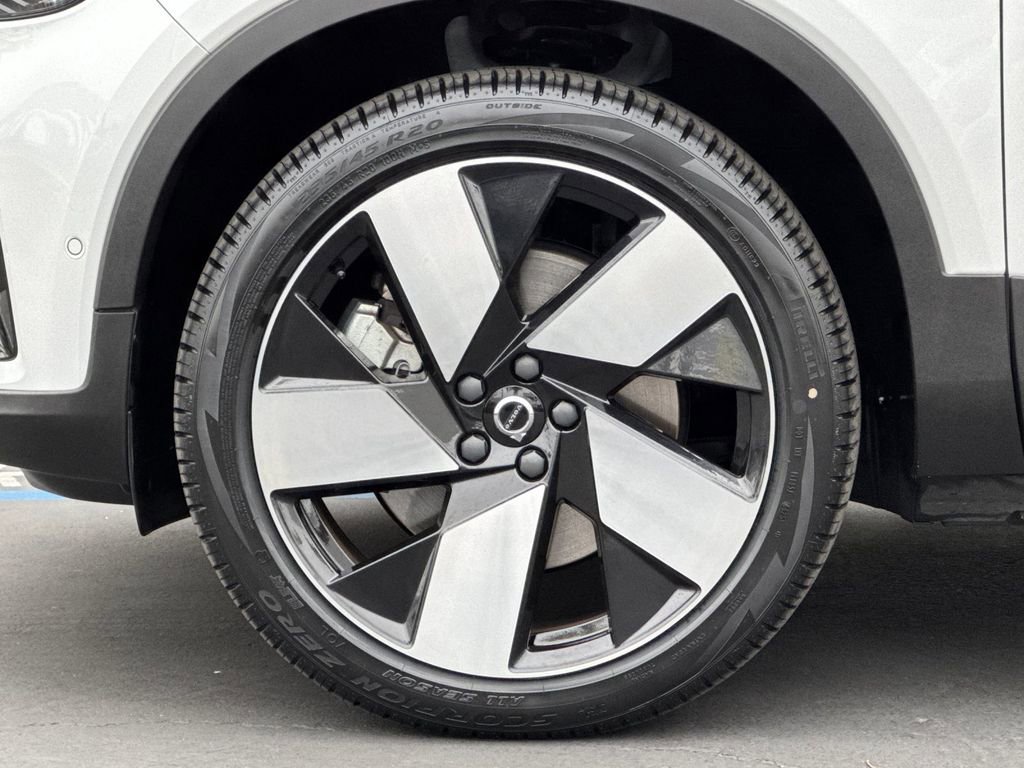 Certified 2023 Volvo XC40 Recharge Ultimate AWD/4WD image 24