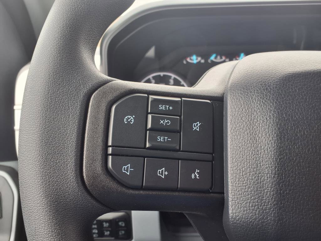 New 2025 Ford F350 XLT image 23