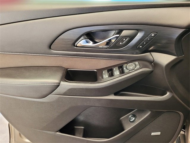 Used 2020 Chevrolet Traverse High Country image 22