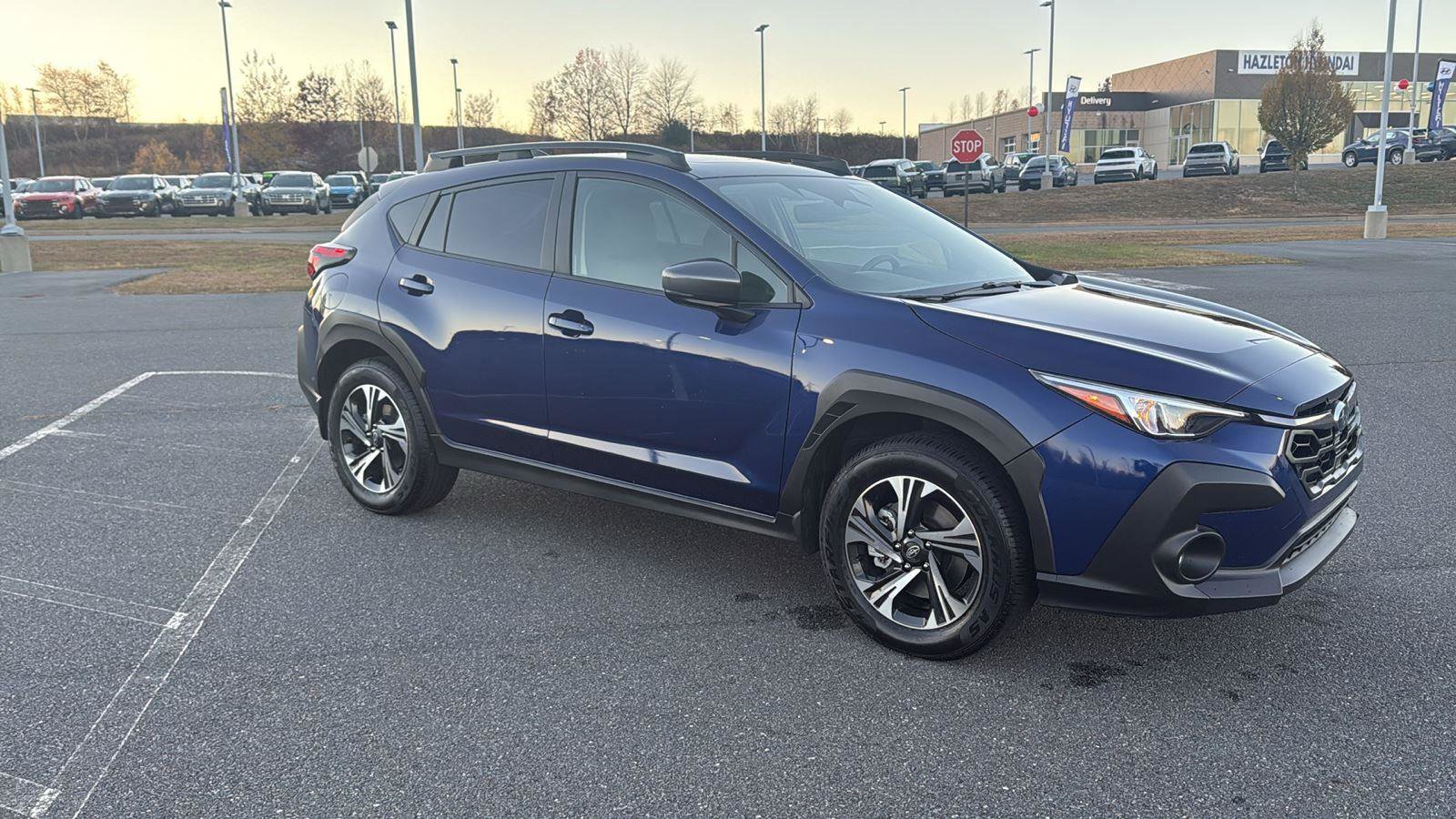 Used 2024 Subaru Crosstrek 2.0i Premium image 2