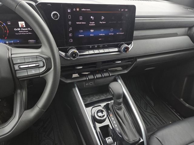 Used 2024 Chevrolet Colorado Trail Boss w/ Advanced Trailering Package image 35