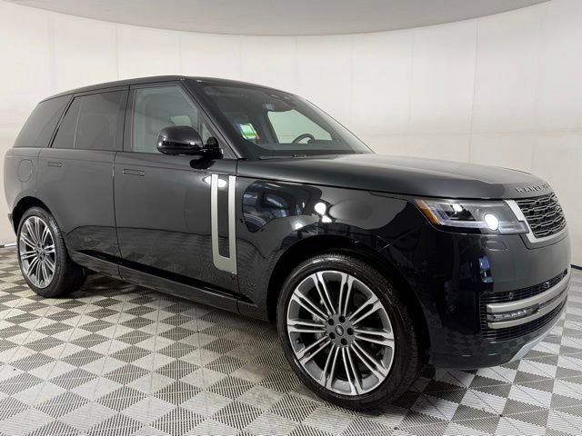 New 2025 Land Rover Range Rover SE image 7