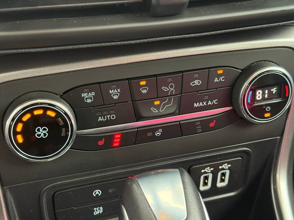 Certified 2021 Ford EcoSport SES w/ Interior Protection Package image 23