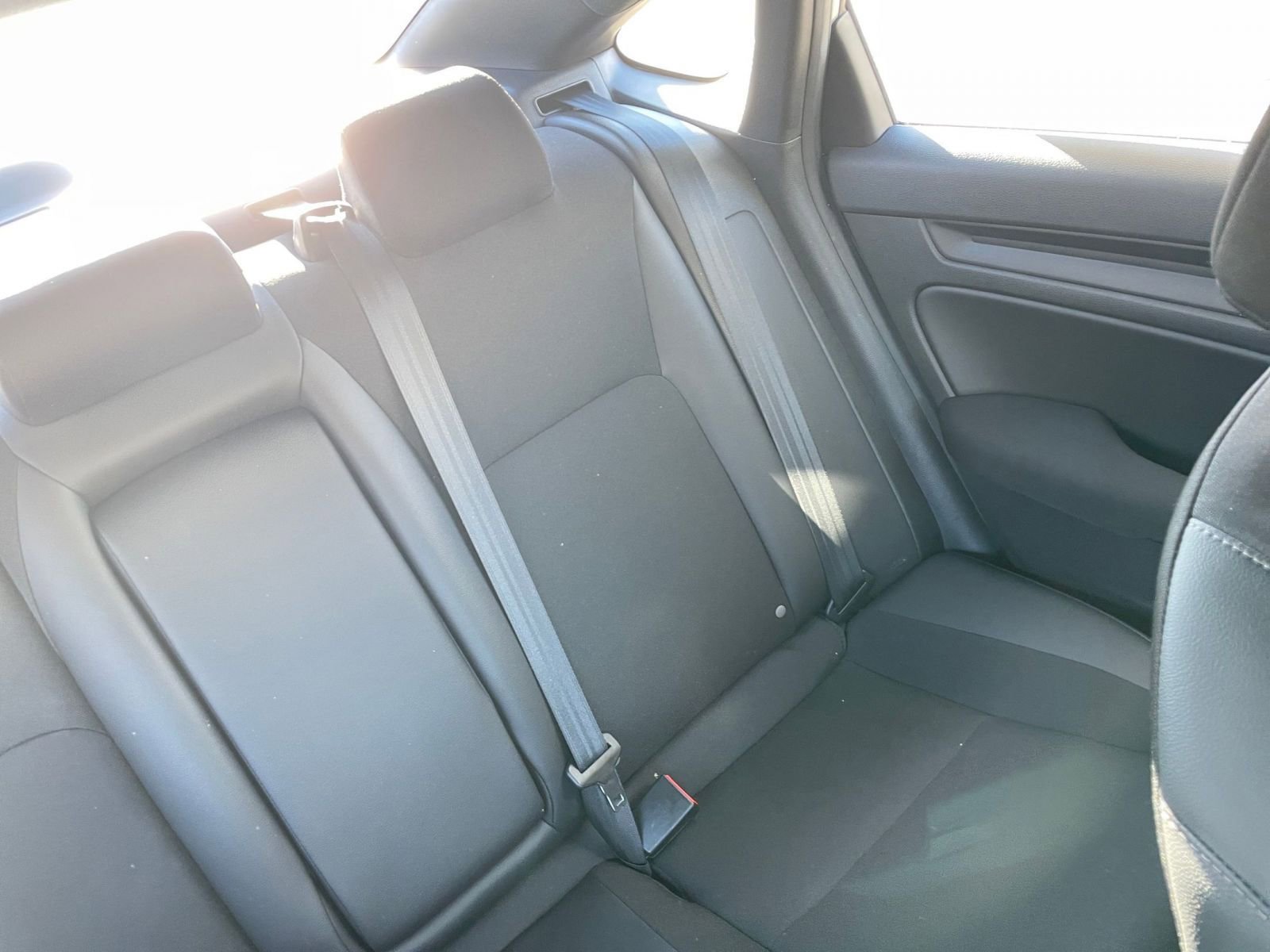 Used 2025 Honda Civic Sport image 36