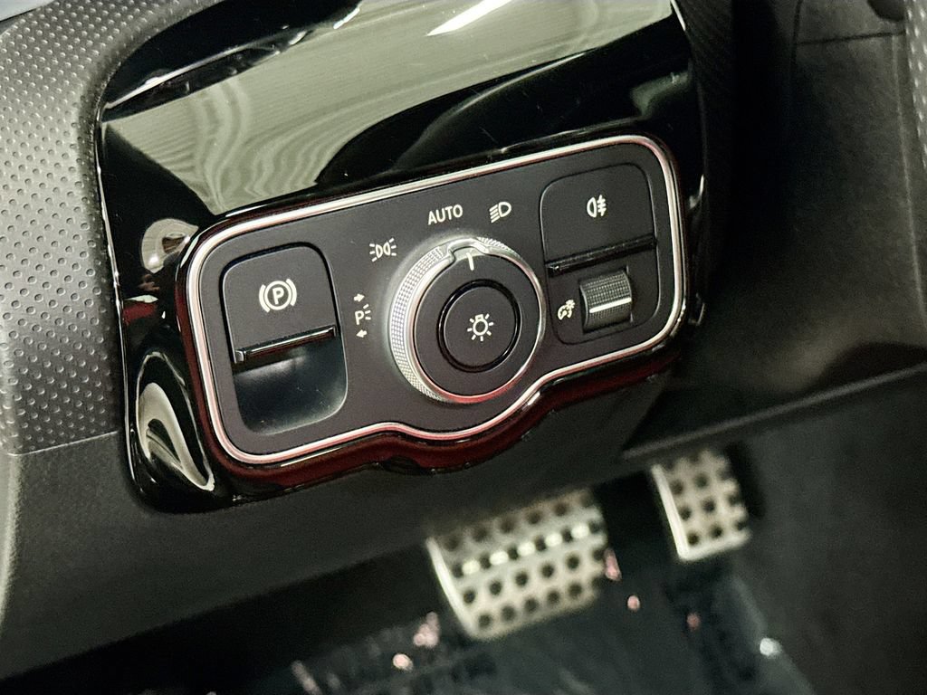 Certified 2023 Mercedes-Benz CLA 45 AMG 4MATIC image 10