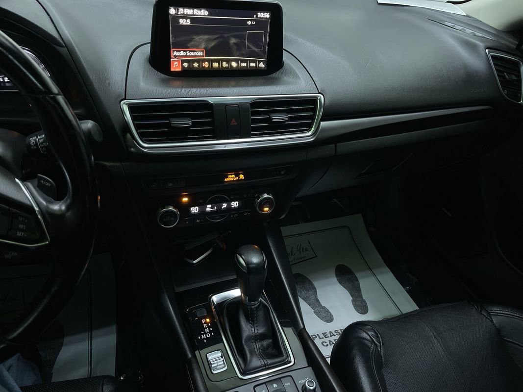 Used 2017 MAZDA MAZDA3 Grand Touring image 21