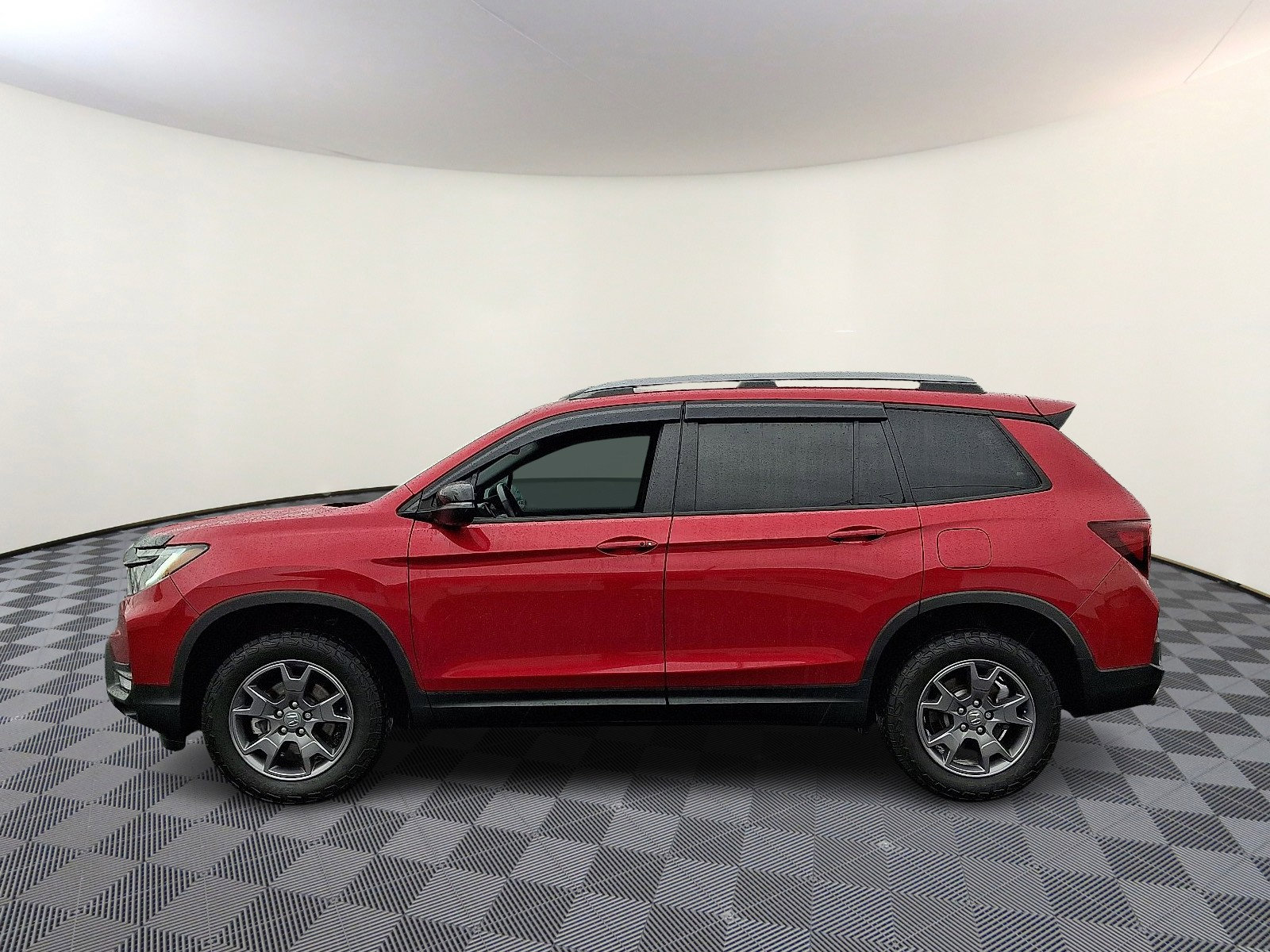 Used 2024 Honda Passport TrailSport image 4