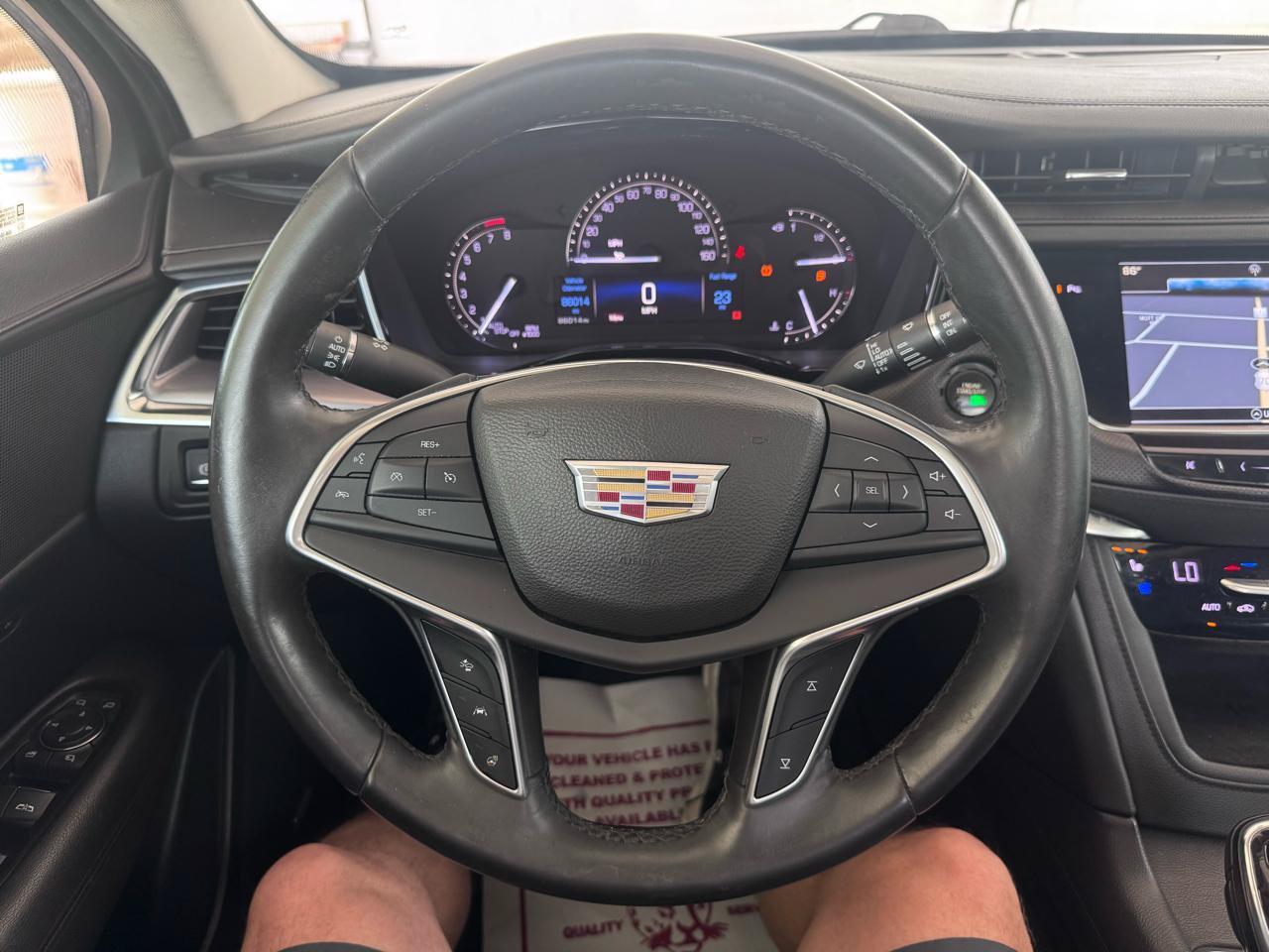 Used 2017 Cadillac XT5 Premium Luxury FWD image 23