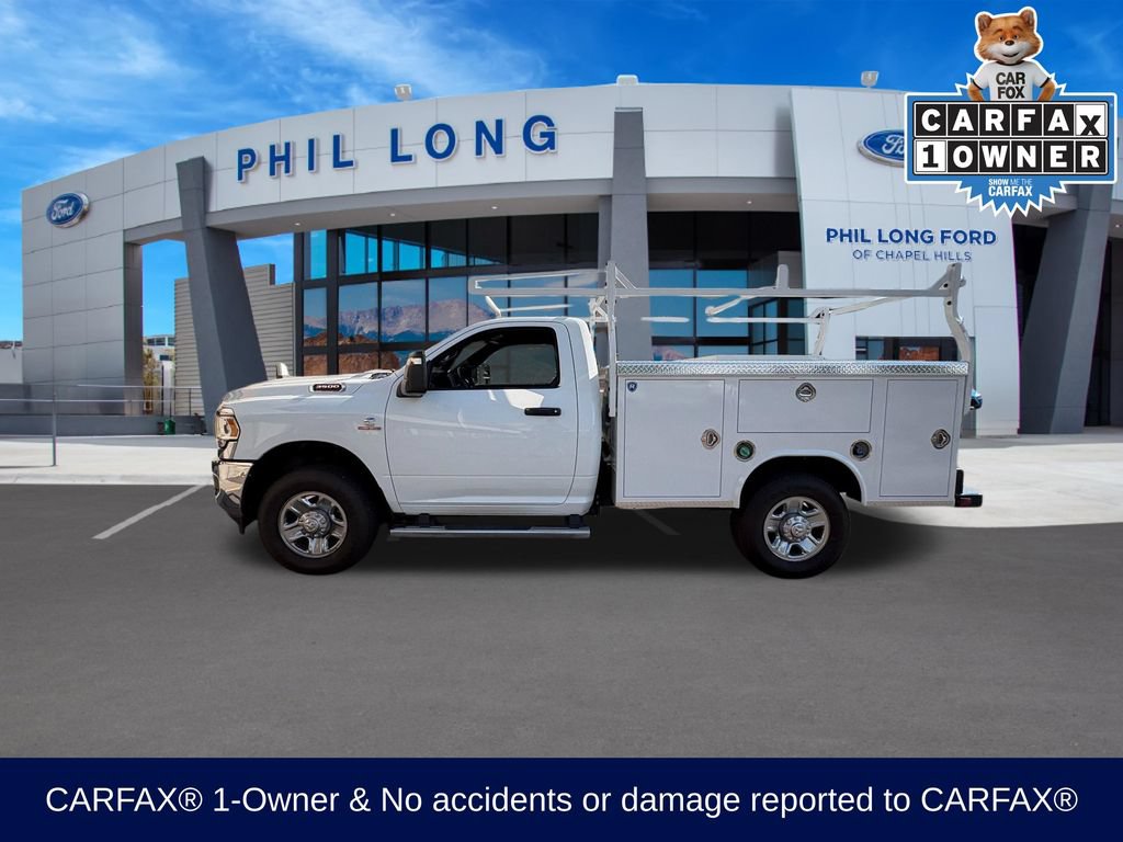Used 2024 RAM 3500 Tradesman w/ Chrome Appearance Group AWD/4WD image 2
