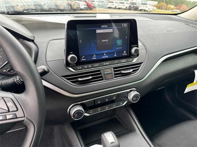 New 2025 Nissan Altima 2.5 S image 19