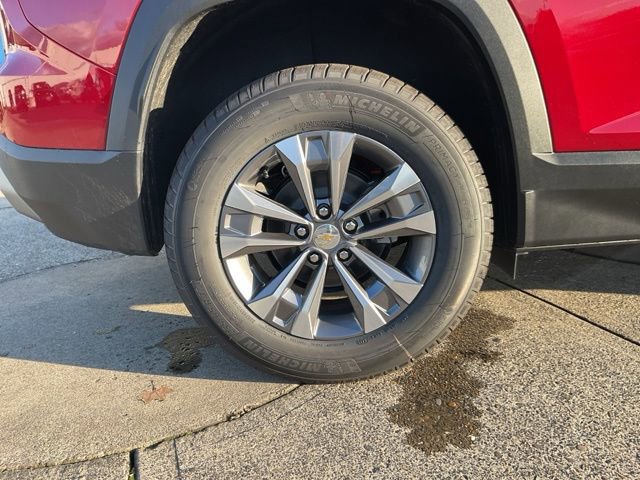 New 2026 Chevrolet Equinox LT w/ Safety and Technology Package image 24