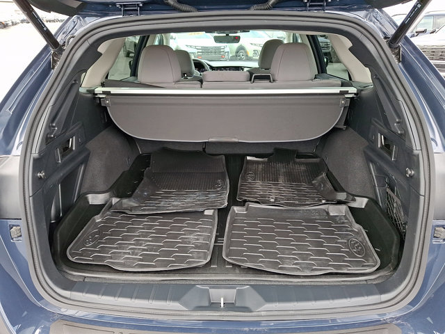 Used 2025 Subaru Outback Premium w/ Popular Package #1A AWD/4WD image 28