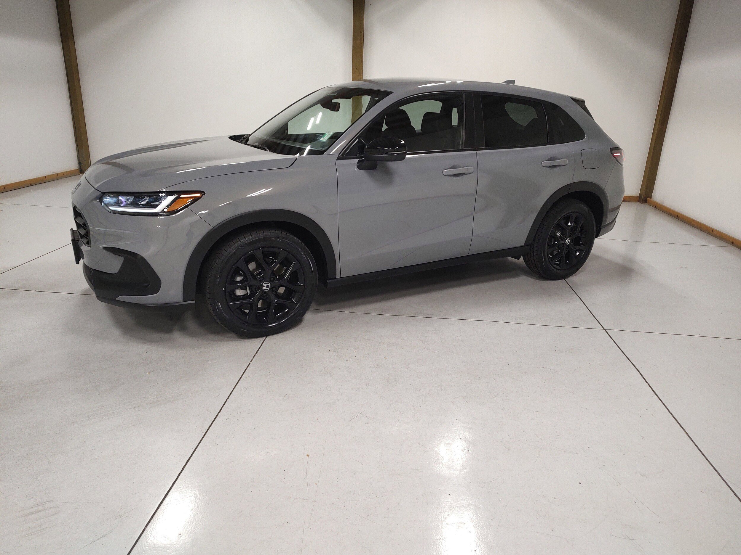 Used 2024 Honda HR-V Sport image 4