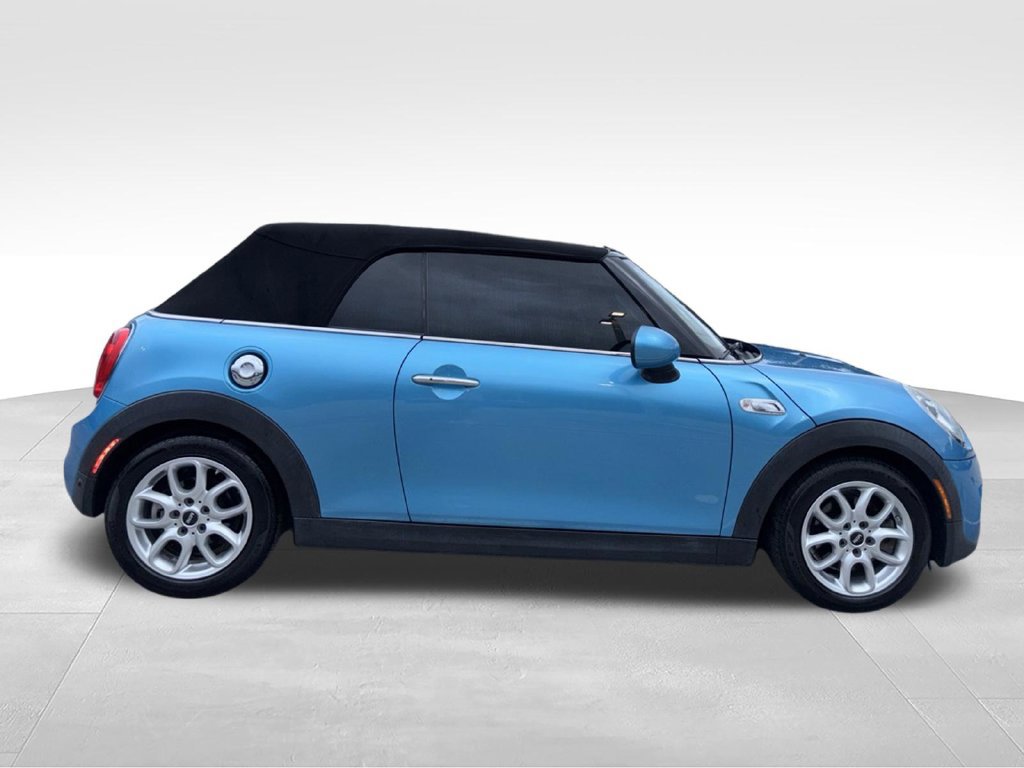 Used 2018 MINI Cooper S FWD image 6