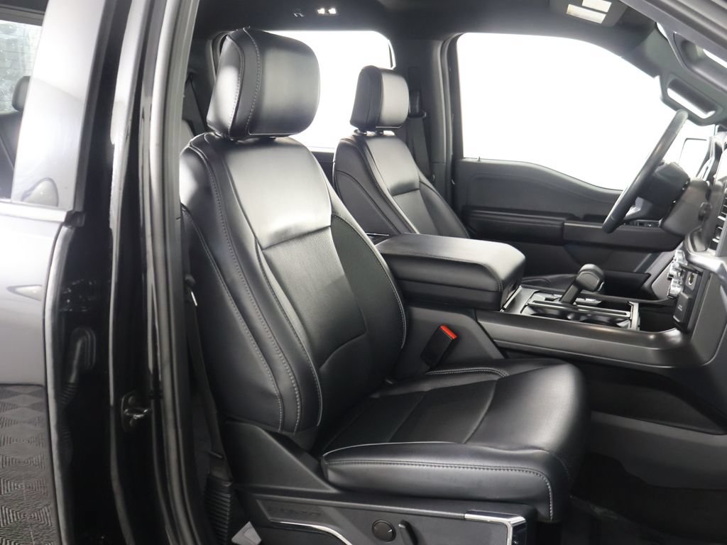 Used 2024 Ford F150 Lariat AWD/4WD image 31
