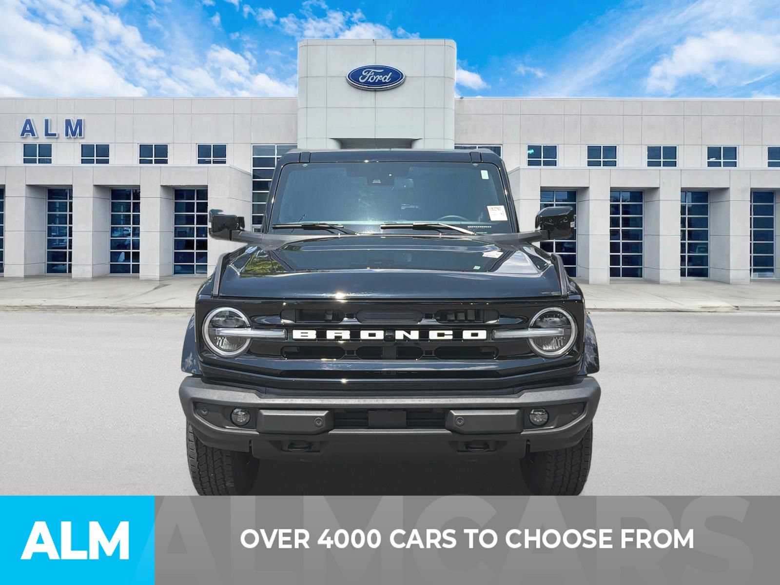 Used 2025 Ford Bronco Outer Banks AWD/4WD video 2