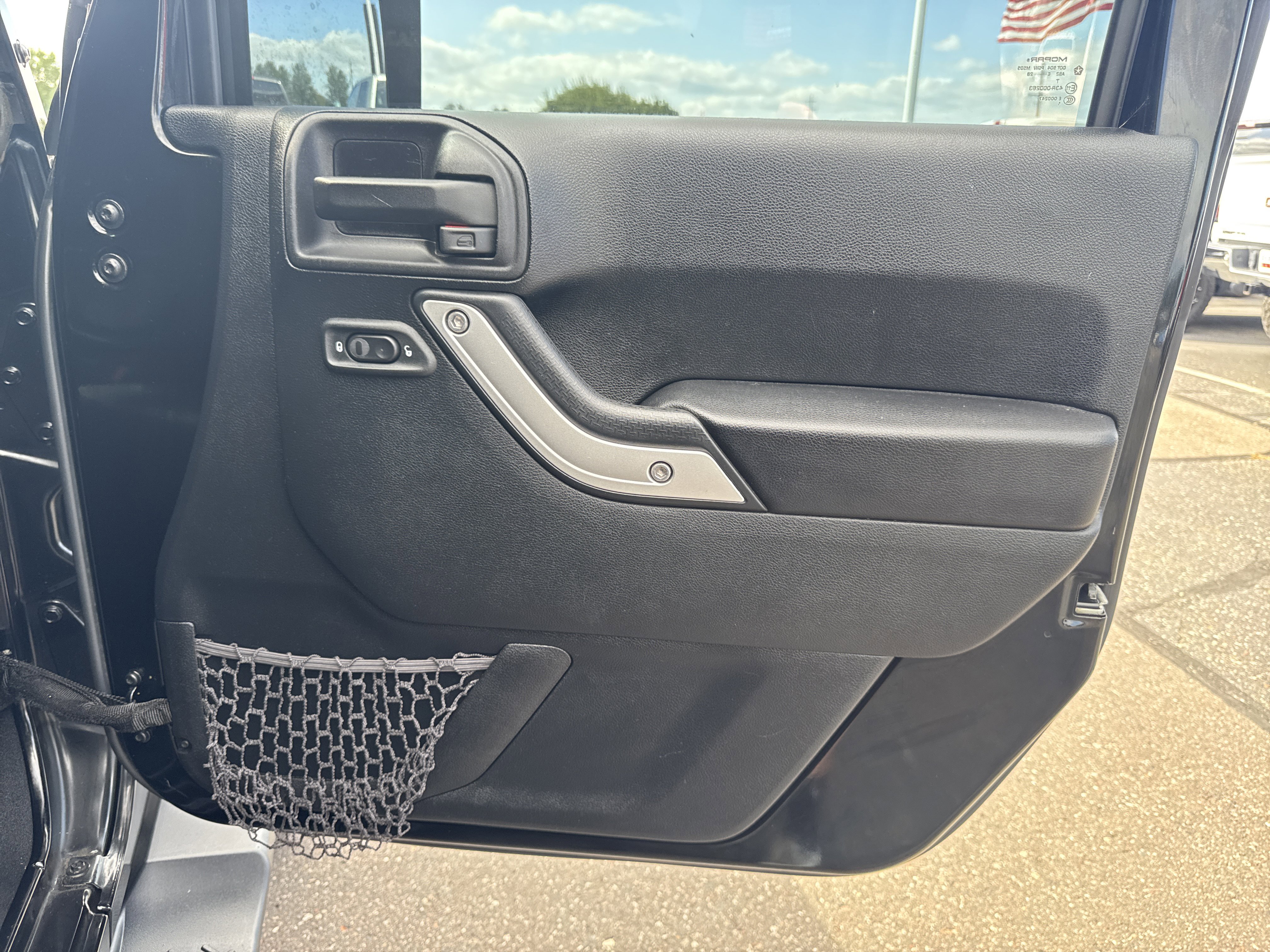 Used 2016 Jeep Wrangler Unlimited Sahara w/ Dual Top Group image 22