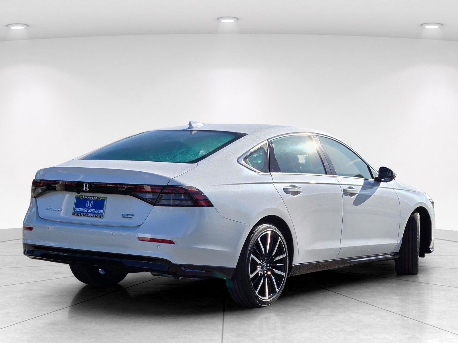 New 2026 Honda Accord Touring image 4