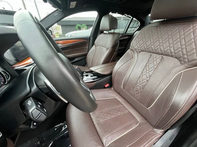 Used 2018 BMW M550i xDrive w/ Dynamic Handling Package AWD/4WD image 21