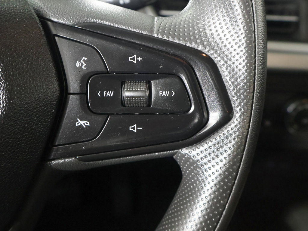 Used 2024 Chevrolet Trax LS w/ LS Convenience Package FWD image 37
