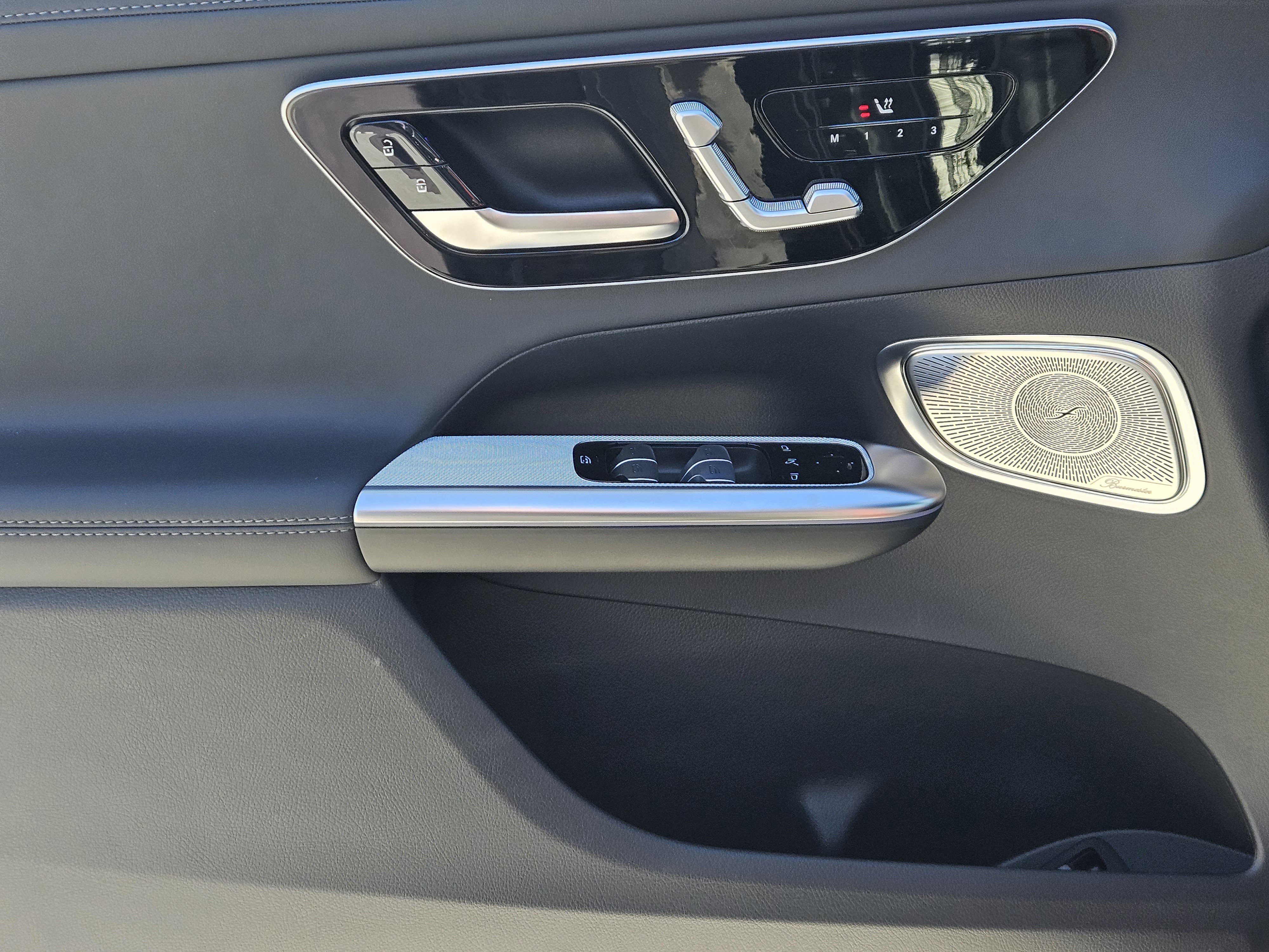 Used 2025 Mercedes-Benz GLC 63 AMG S image 25