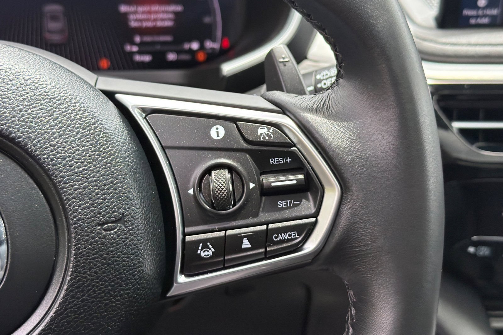 Used 2026 Acura MDX FWD w/ Technology Package image 29