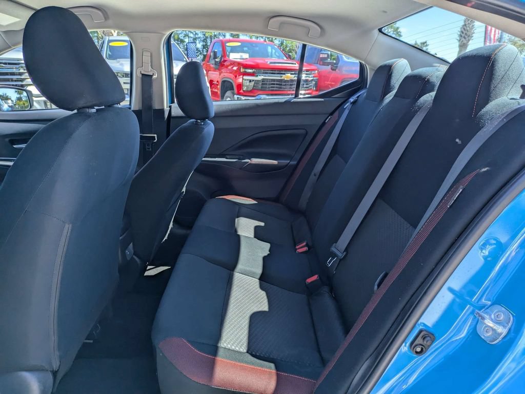 Used 2025 Nissan Versa SR FWD image 12
