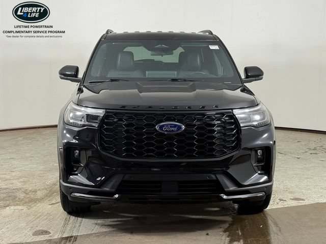 Used 2025 Ford Explorer ST-Line AWD/4WD image 9