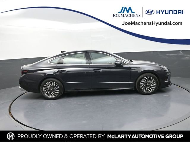 New 2026 Hyundai Sonata Limited FWD image 1