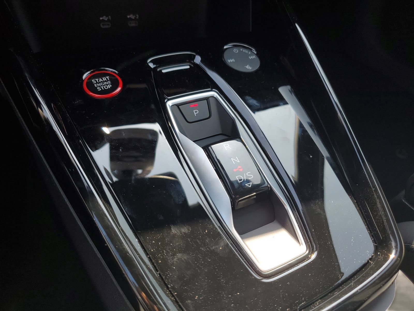 New 2026 Audi RS 3 AWD/4WD image 27