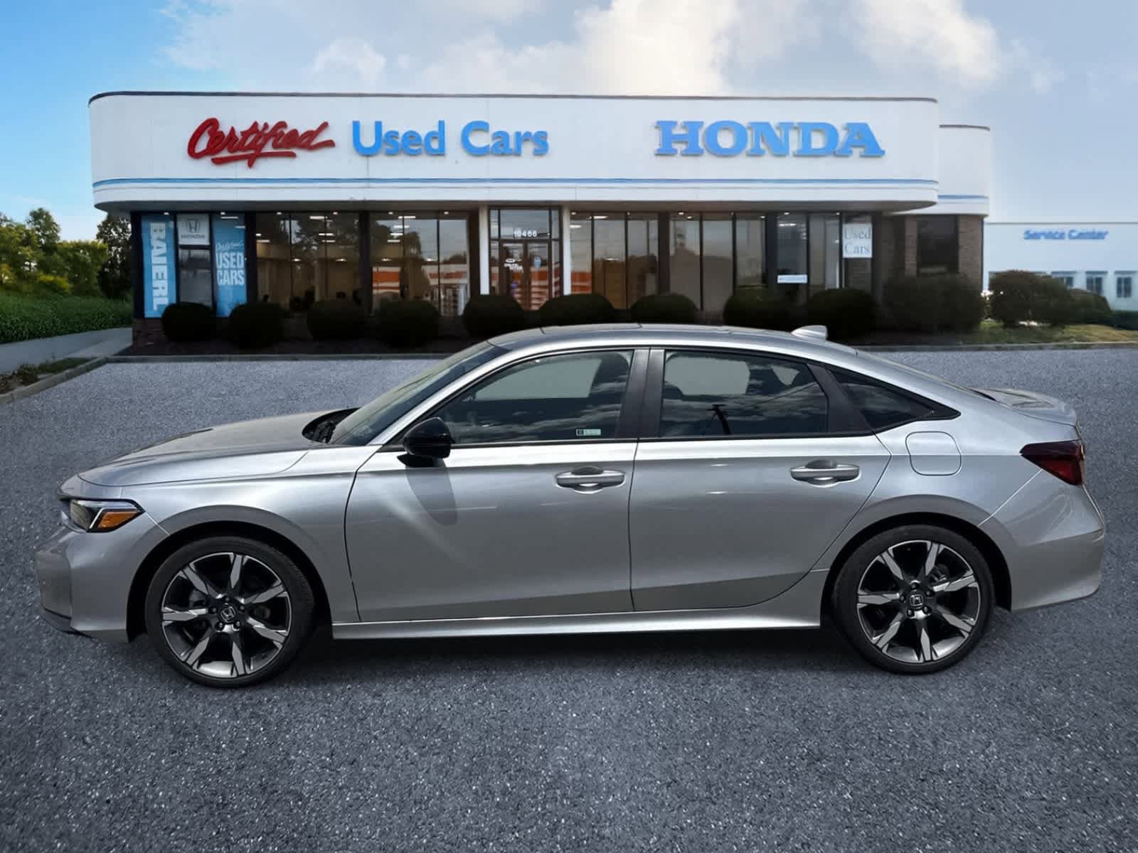 Used 2026 Honda Civic Sport Touring image 2