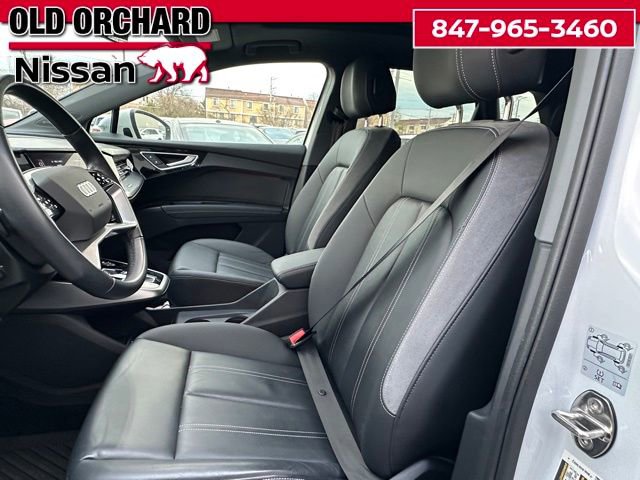 Used 2023 Audi Q4 e-tron Premium Plus w/ Premium Plus image 11