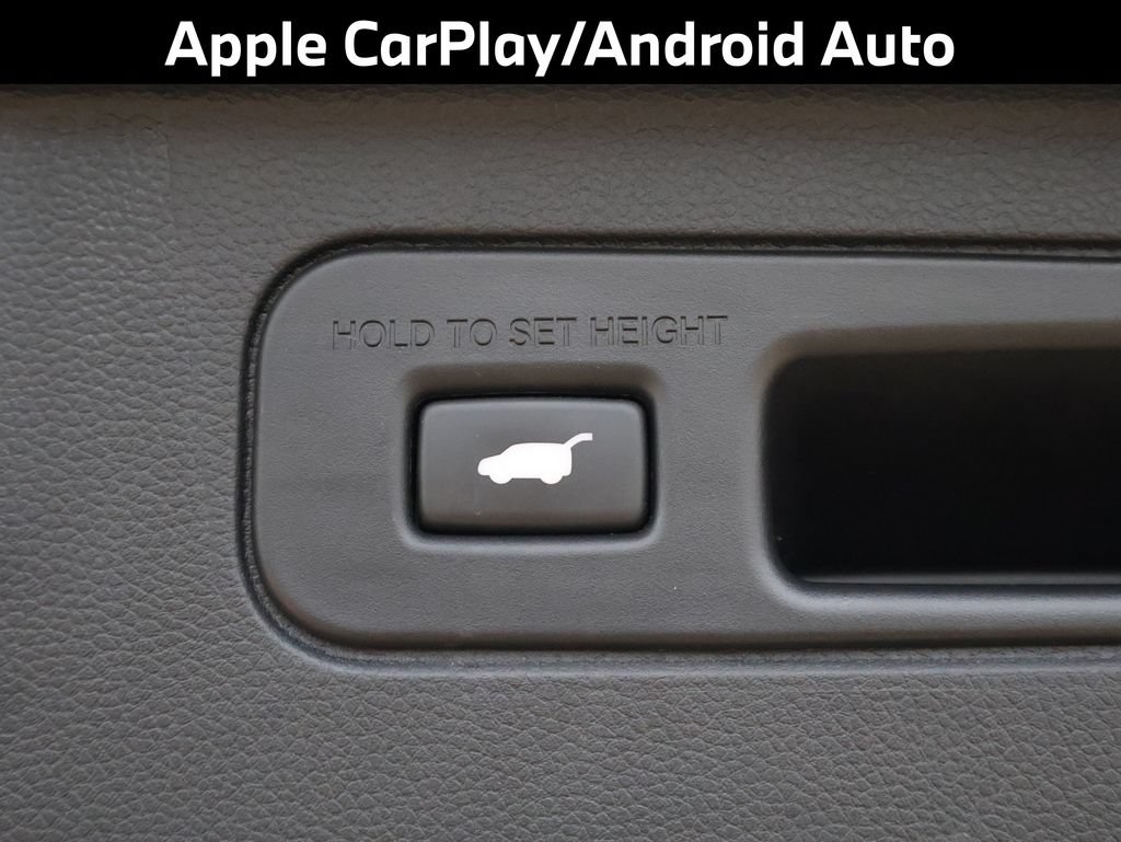 Used 2025 Honda Pilot Elite image 18