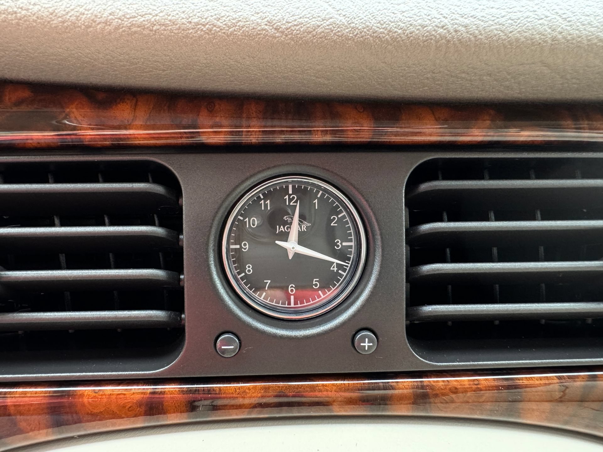 Used 2001 Jaguar XJ Supercharged RWD image 87