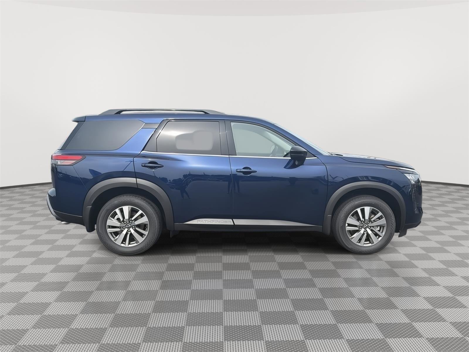 New 2026 Nissan Pathfinder SL FWD image 4