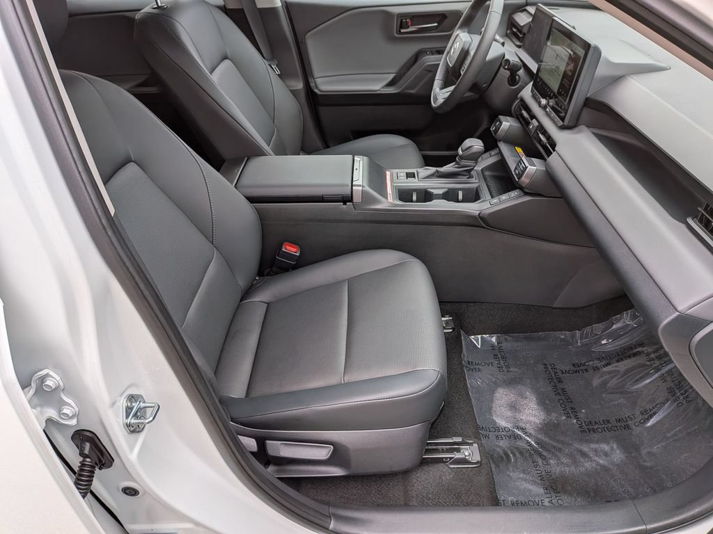 Used 2026 Toyota RAV4 XLE Premium AWD/4WD image 37