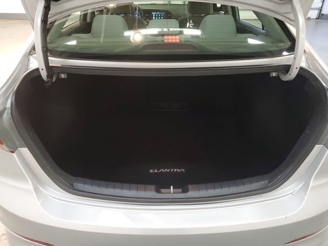 Used 2018 Hyundai Elantra Value Edition image 24
